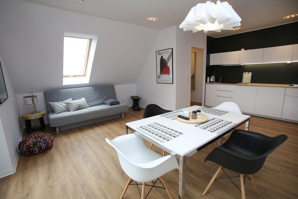 דוז'ניקי ז'דרוז' Apartamenty Innwersja מראה חיצוני תמונה