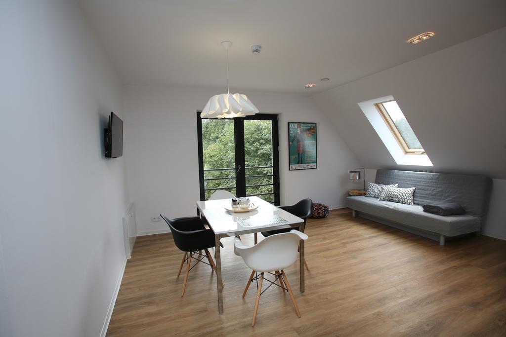 דוז'ניקי ז'דרוז' Apartamenty Innwersja מראה חיצוני תמונה